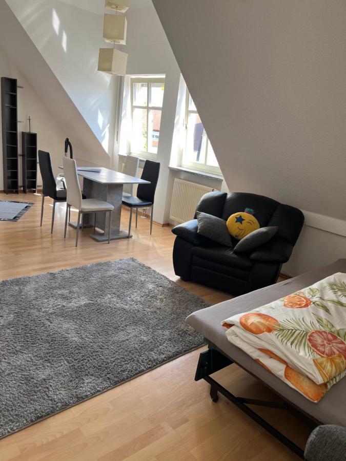 Zimmer Zum Vermieten Direkt An Der Donau Und Am Schloss Neuburg an Der Donau Exteriör bild