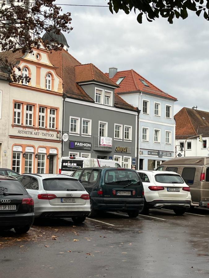 Zimmer Zum Vermieten Direkt An Der Donau Und Am Schloss Neuburg an Der Donau Exteriör bild
